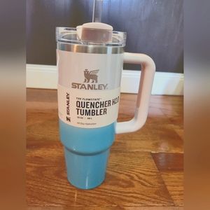 30oz stanley pool ombre